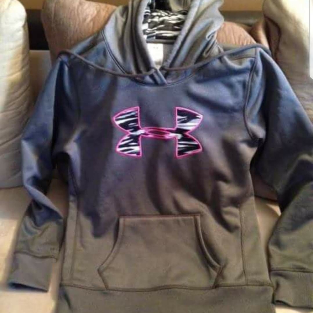 Under Armour Women's Hooded Sweatshirt